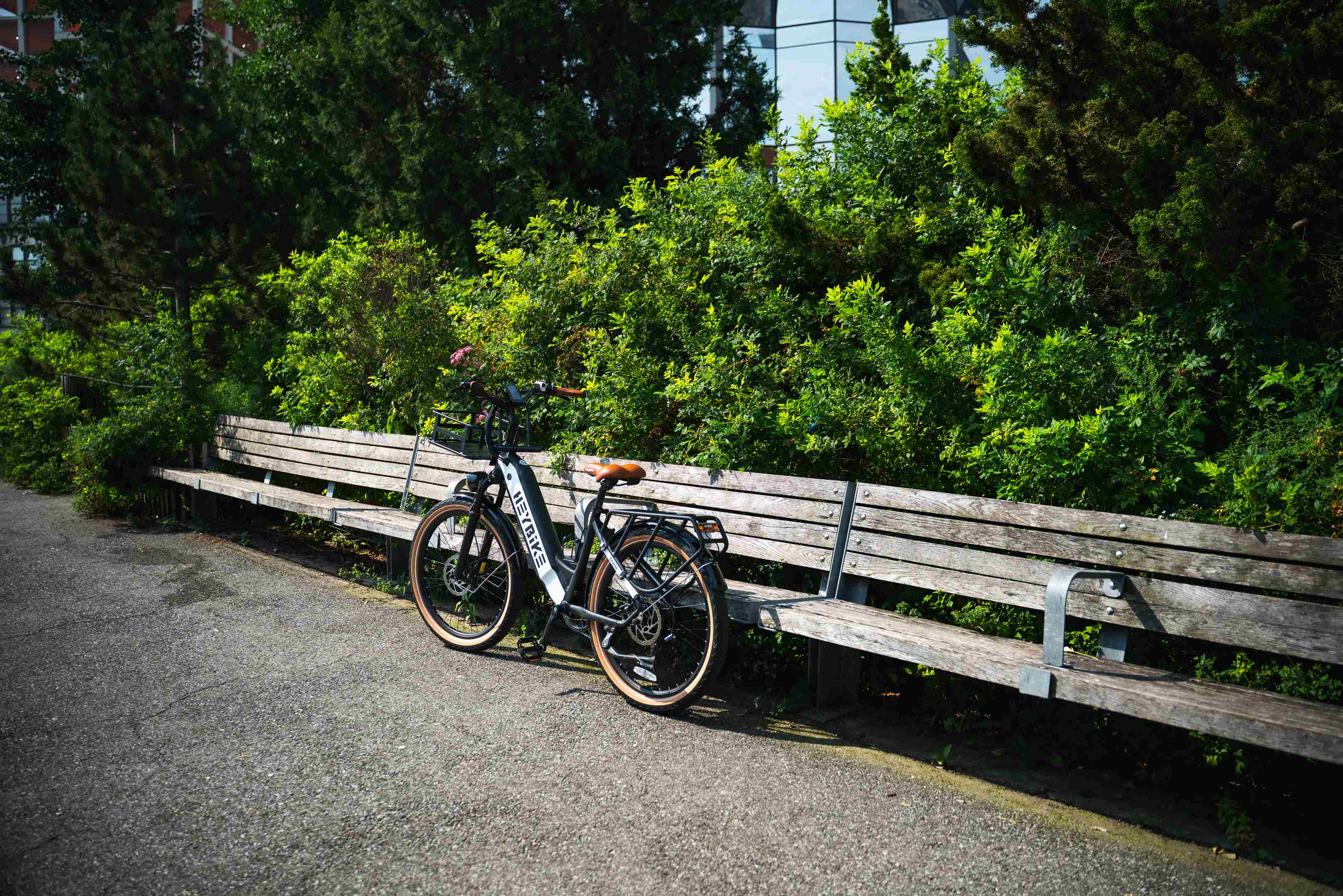 Exploring the UK's Scenic Beauty Anew with Heybike